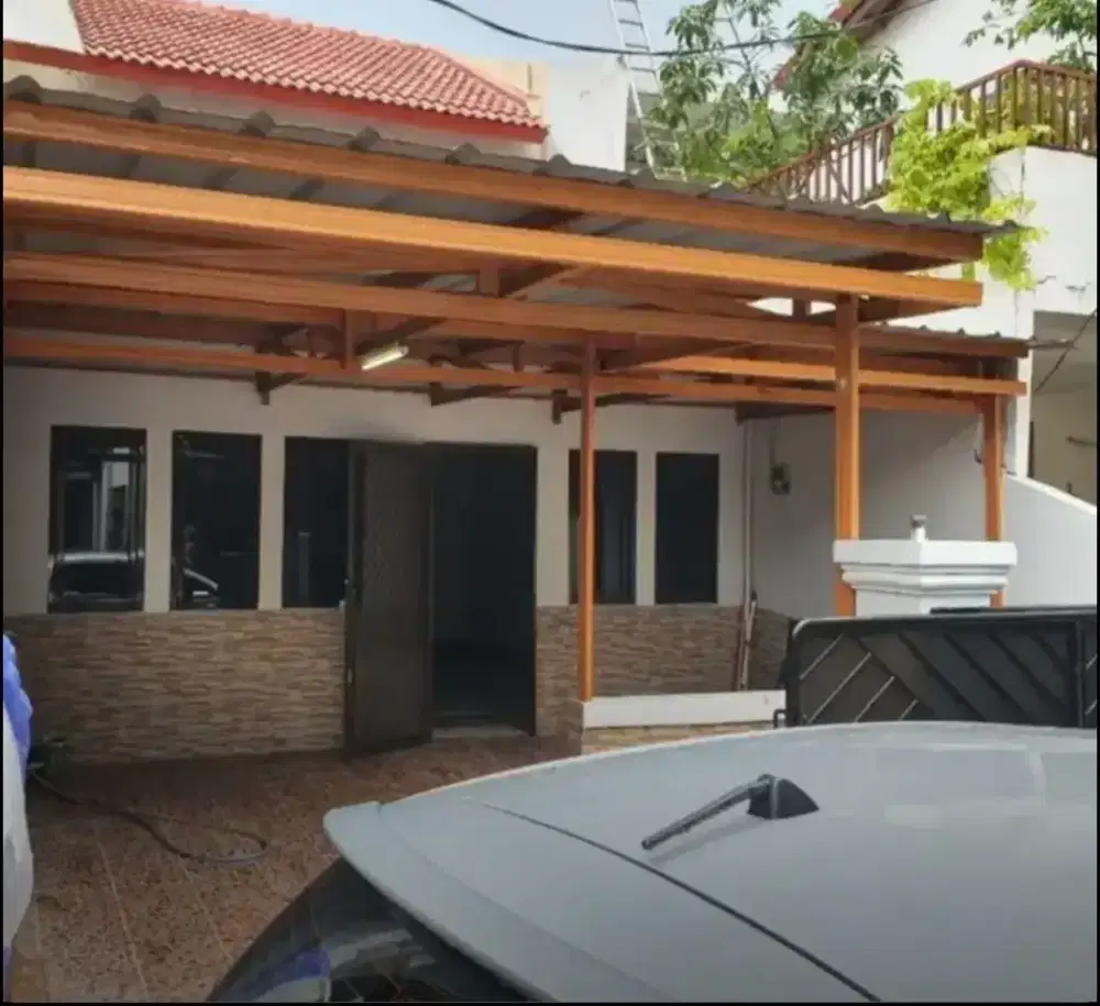 Rumah second dijual gas alam Cimanggis 850jt perumahan