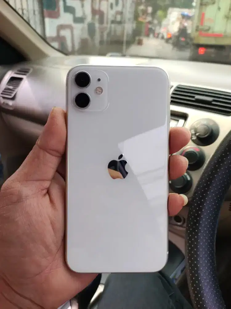 Iphone 11 128GB Ex garansi Ibox