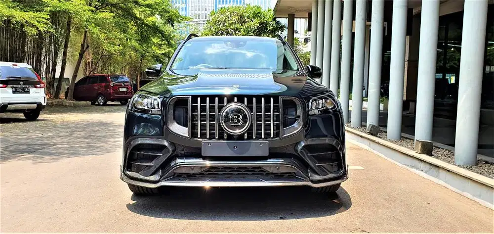 Mercedes Benz BRABUS GLS 800 FULL CARBON LIMITED EDITION