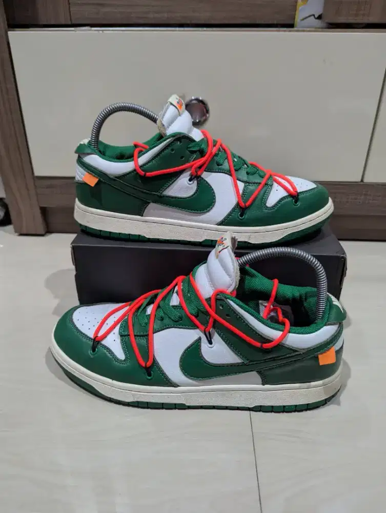 Sepatu preloved bal