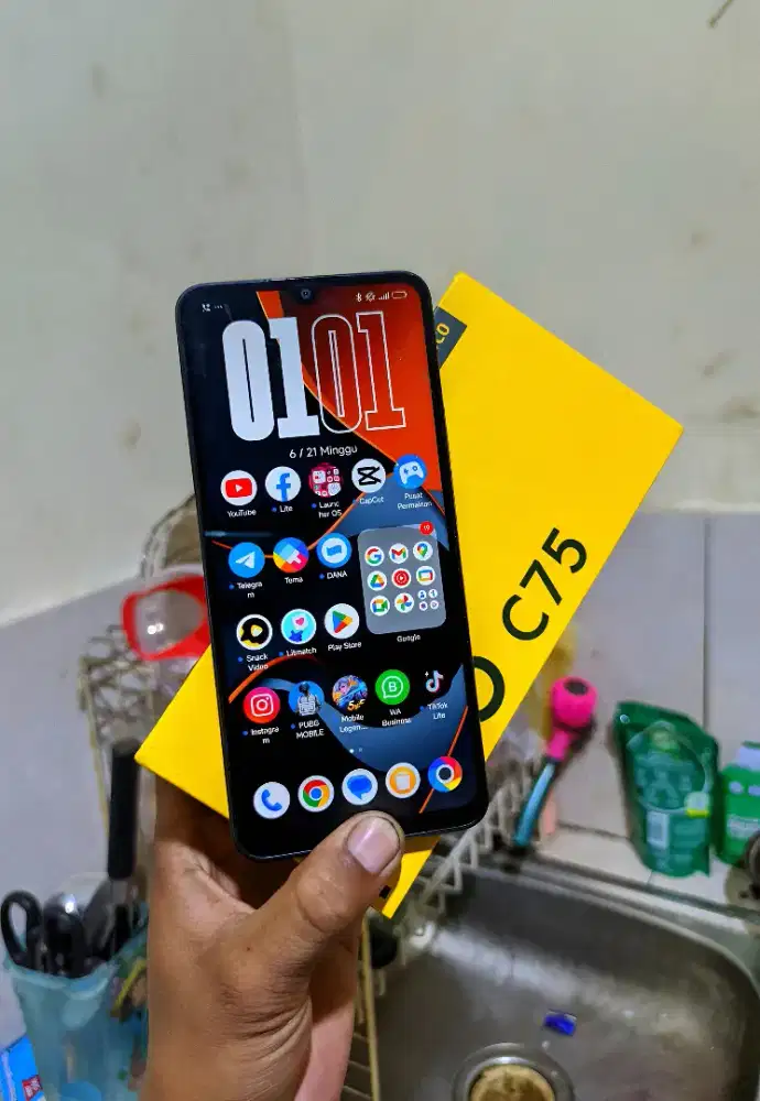 Poco c75 mulus apik 8/256gb siap pakai