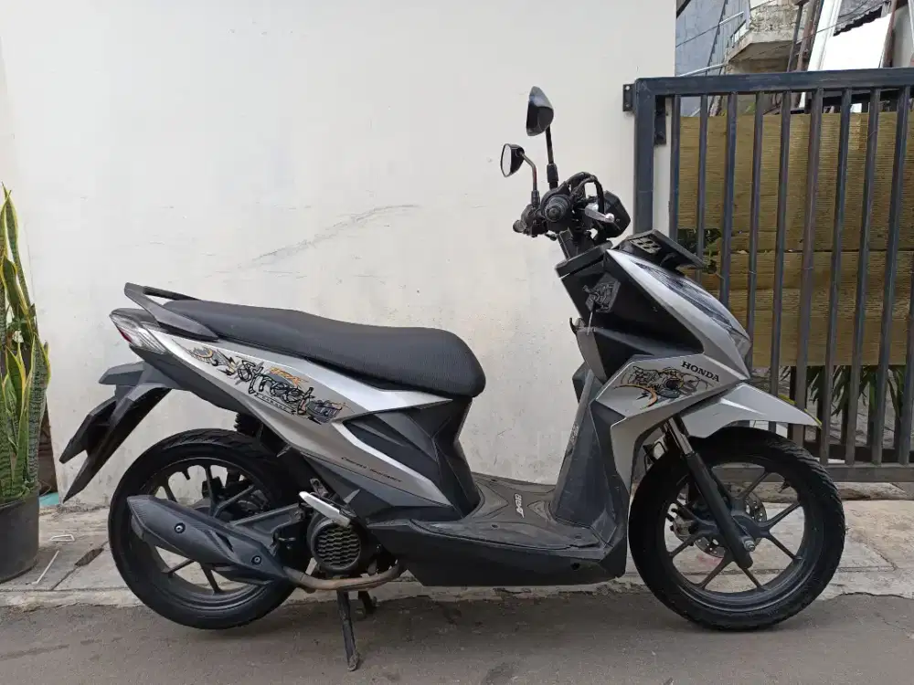 Honda beat street 2022 lengkap pajak hidup