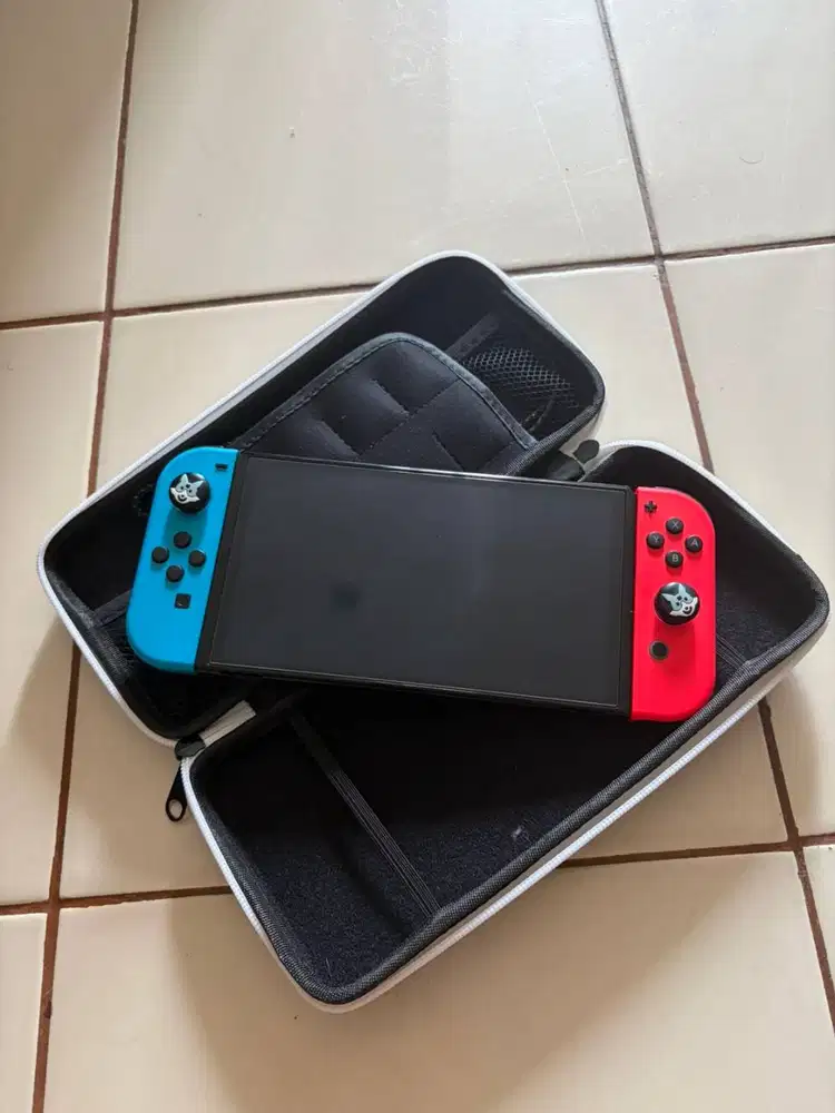 Nintendo Switch OLED Blue Red OFW