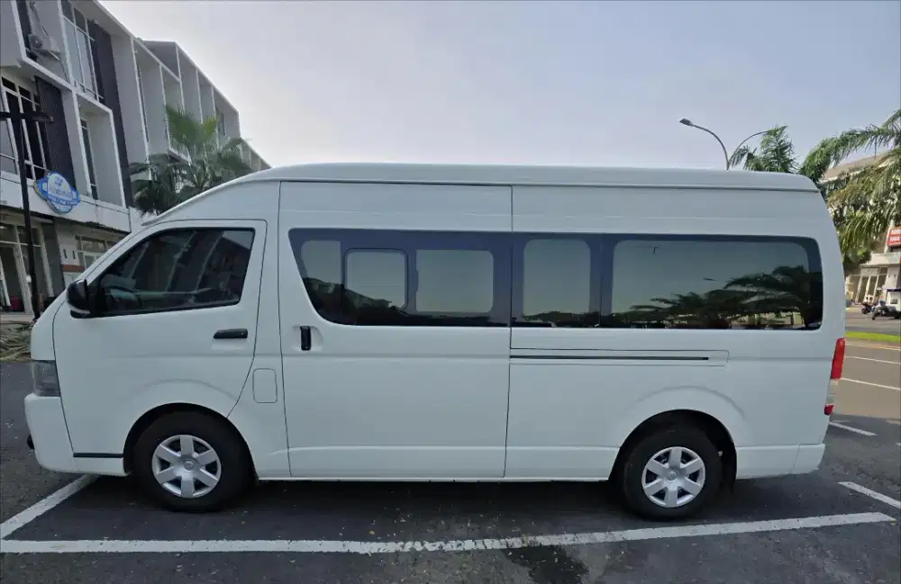HiAce Commuter, TH.  2018