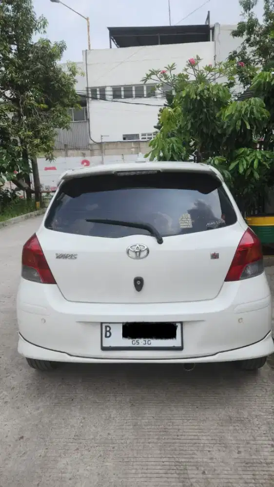 Dijual yaris 2012 s manual
