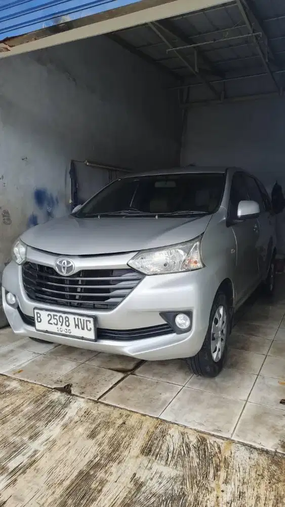 TOYOTA AVANZA E MATIC 2015