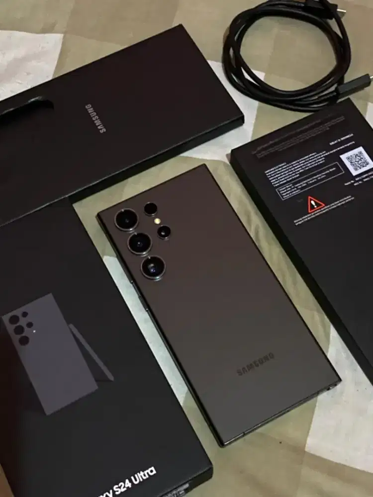 Samsung s24 ultra 12/512GB Fullset