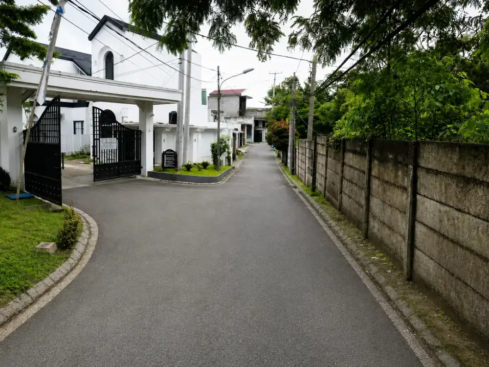 Kavling Hunian Area BNR 8 Menit Hotel Aston Free SHM