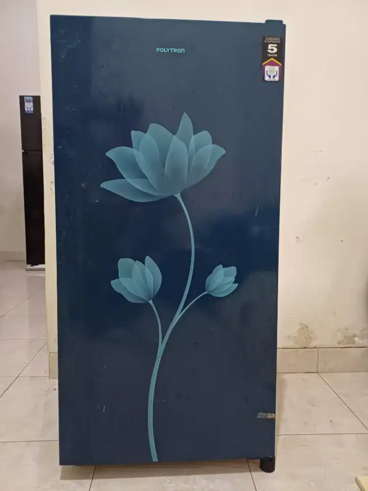 Kulkas Polytron PRB 179 satu pimtu seperti baru
