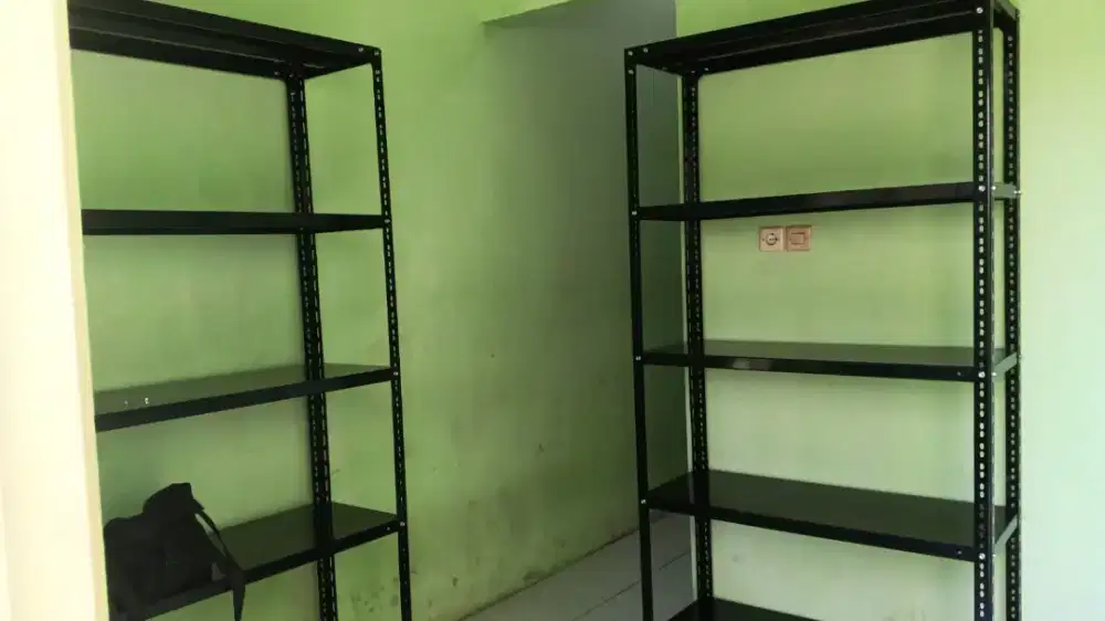 Rak besi rak gudang rak buku
