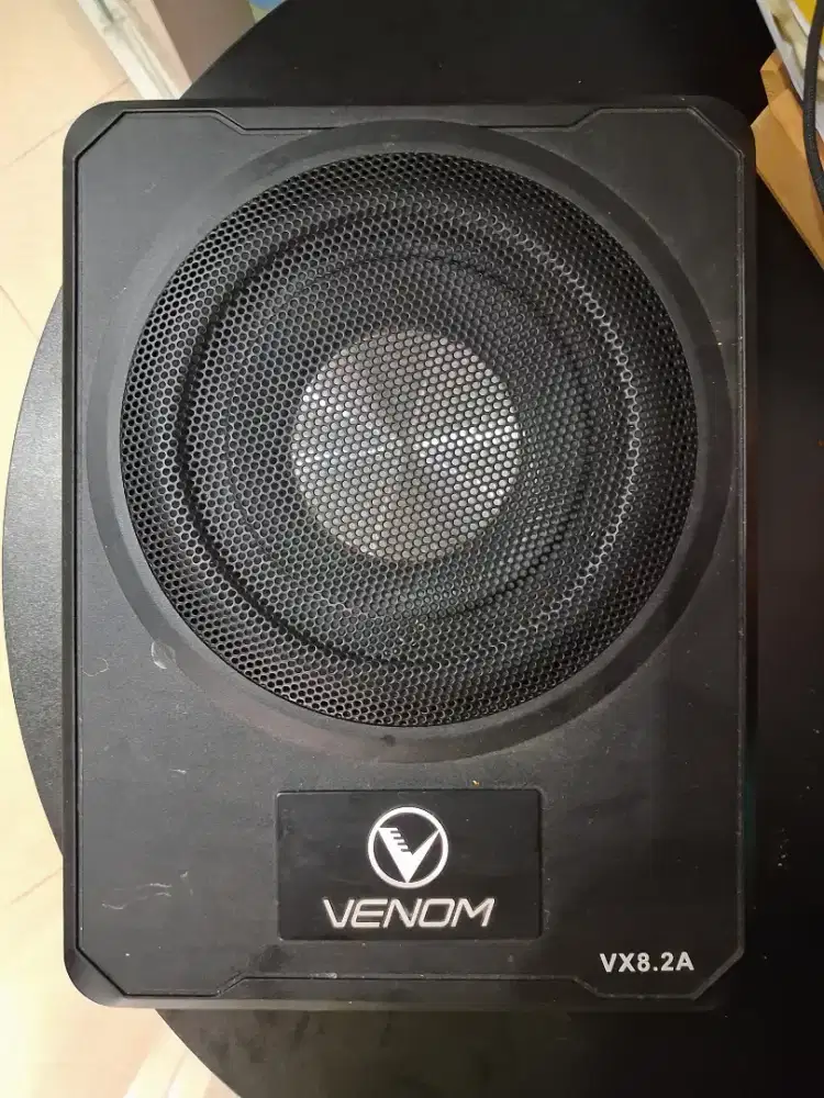 Subwoofer Kolong Venom VX 8.2 A 8 Inch Sub Aktif Kolong Jok Mobil