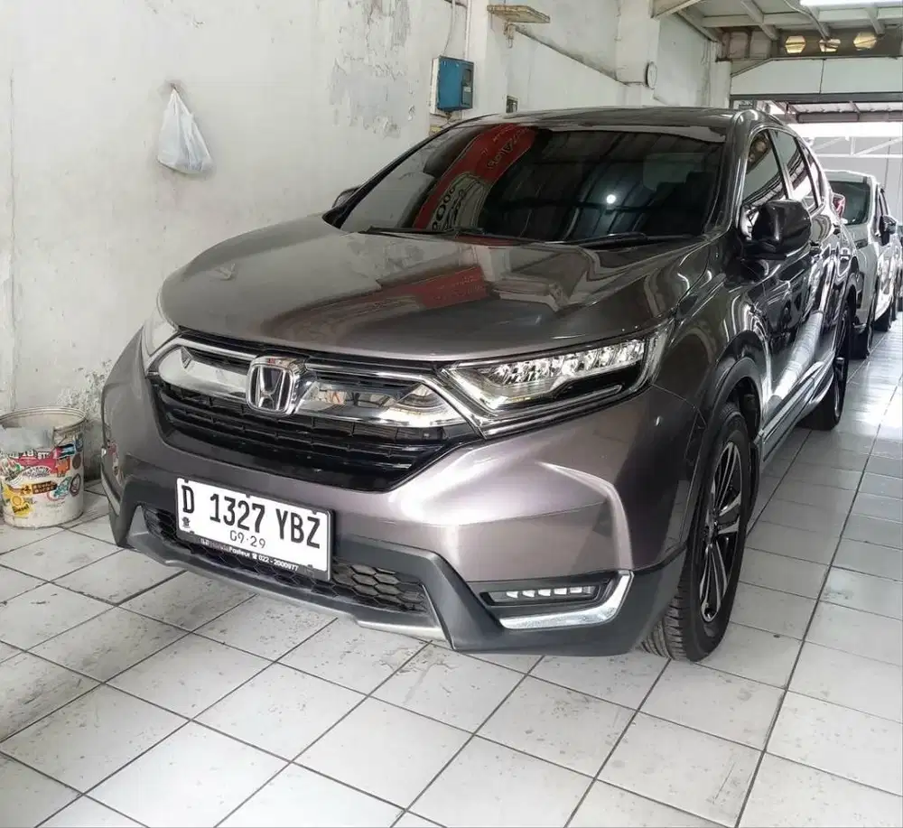 CRV PRESTIGE SUNROOF TURBO 1.5 AT 2019 LowKM 25rb RECORD HONDA BANDUNG