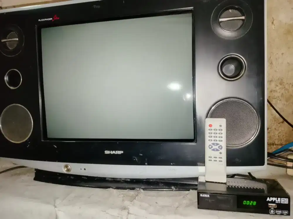 TV 21 SHARP slim + STB matrix