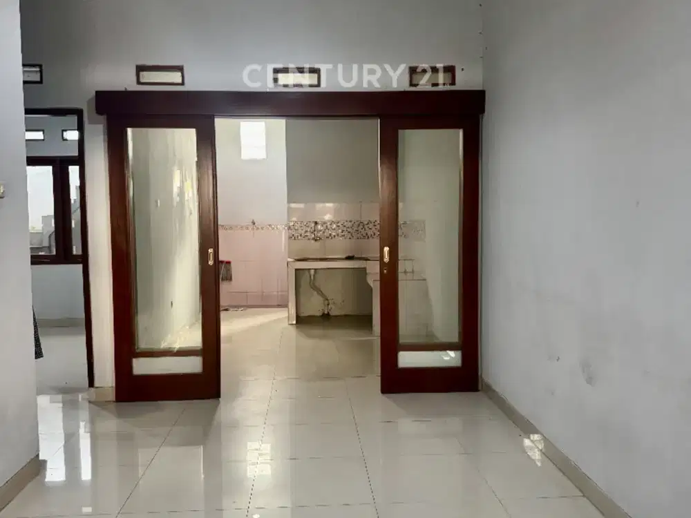 Disewakan Rumah  Strategis  Lingkungan Nyaman Di Antapani