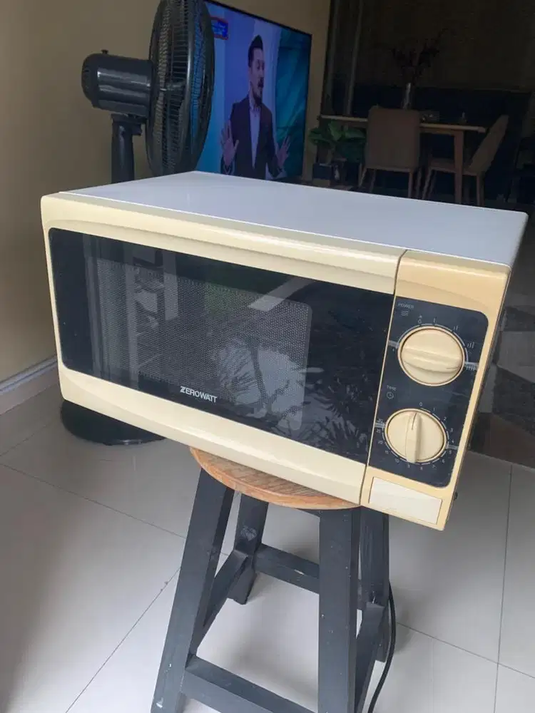 Di jual Microwave merk Zerowatt