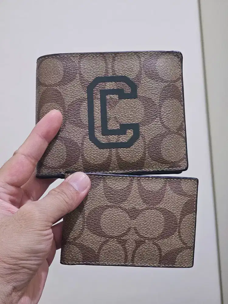 Dompet Original Coach 3 In 1 Signature Canvas with Varsity Motif Khaki