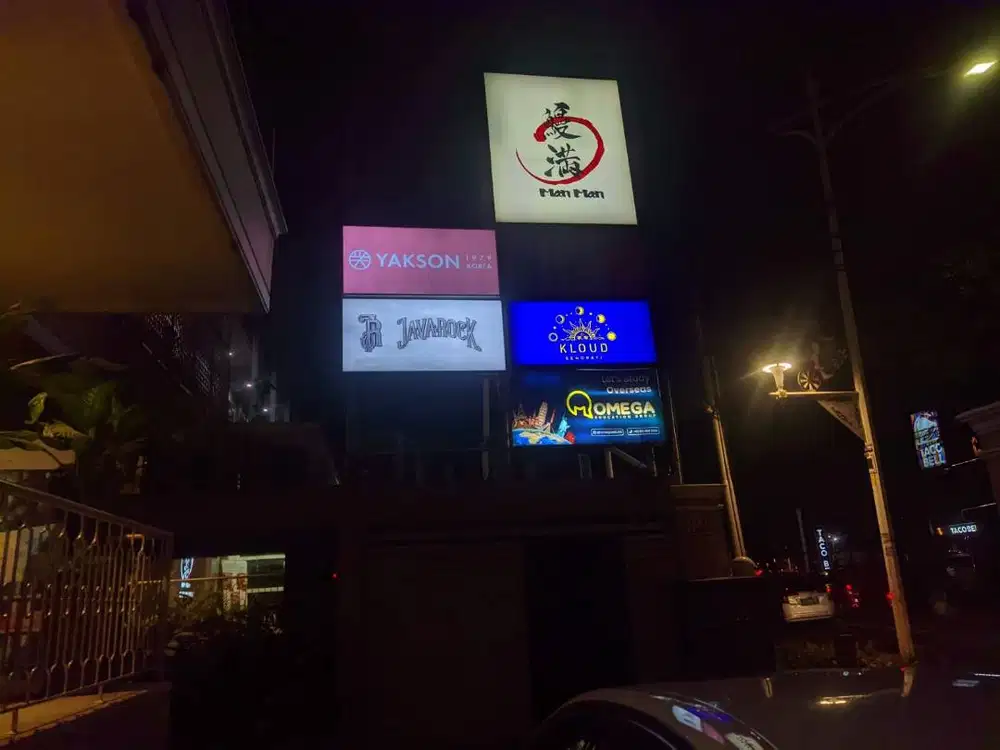 NEON BOX, NEON FLEX, DISPLAY AKRILIK, PAPAN REKLAME, HURUF TIMBUL DLL