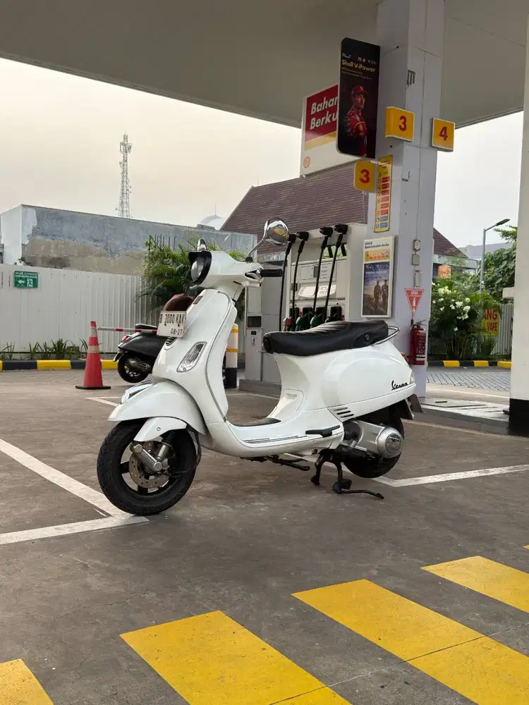 VESPA LX 150 2VIE 2011