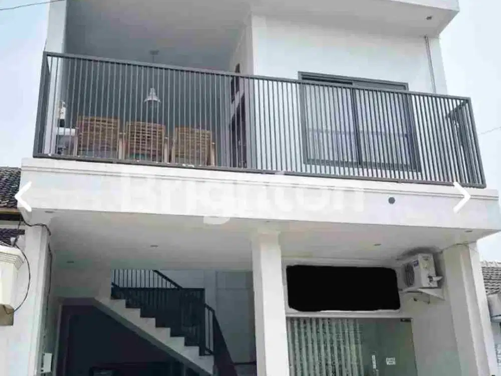 TURUN HARGA! MUST SELL – Rumah 3 Lantai Bangunan Baru Siap Huni di Perumahan Keraton Indah Pasuruan, Dari Rp3 M Menjadi Rp2,5 M Nego