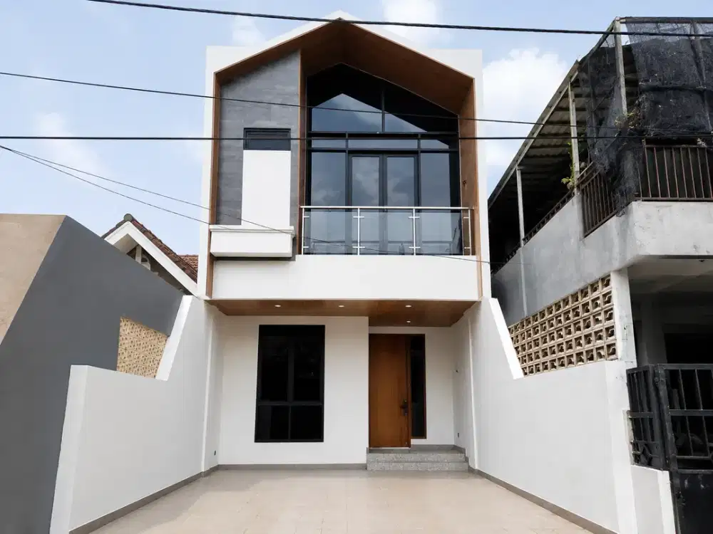 Rumah 2 Lantai Full Bangunan Siap Huni di Graha Raya Serpong LT 120