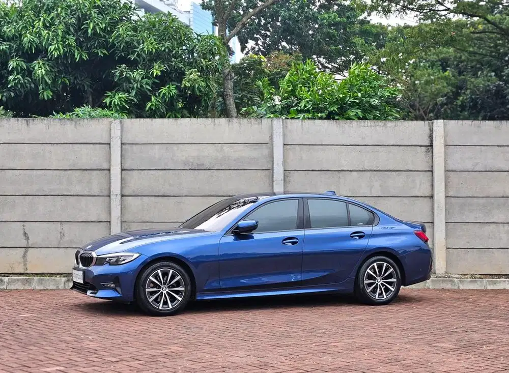 Low Odo ! BMW 320i 2022