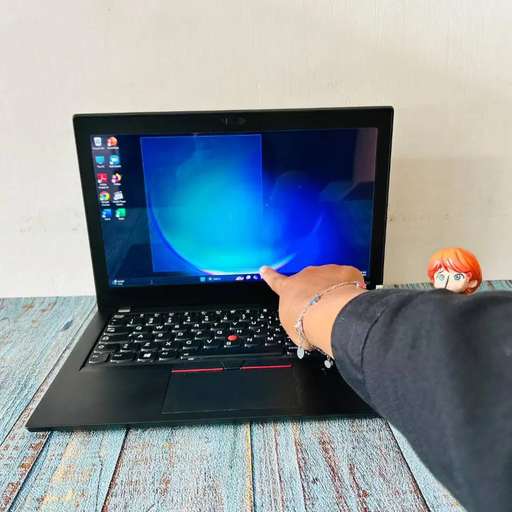 LENOVO THINKPAD X280 // RAM16 // TOUCHSCREEN // BEST SELLER