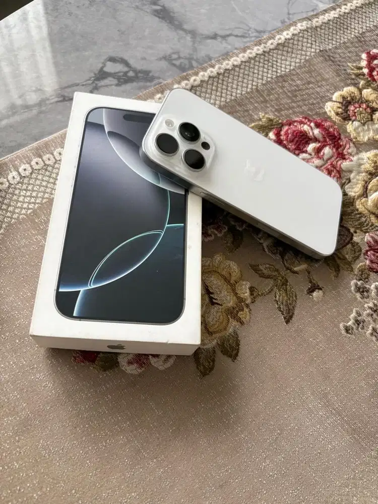 Iphone 16 pro 128gb Ibox Fullset Like new