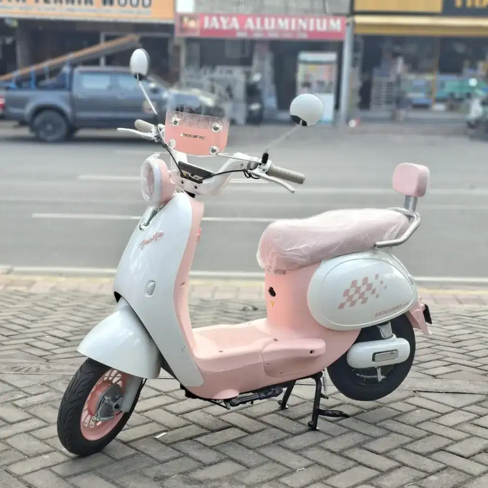 SEPEDA LISTRIK PACIFIC VENTURA M6