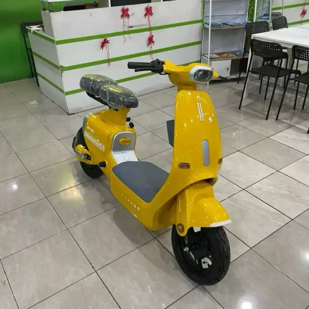sepedalistrik ssmi motor ,model vespa sport