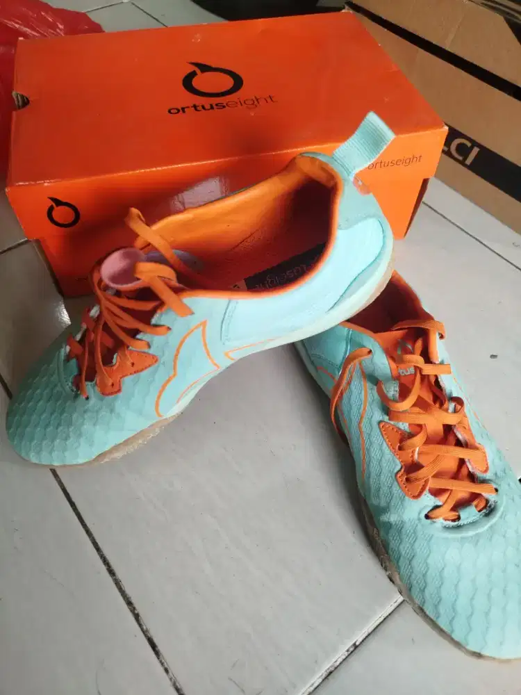Sepatu ortuseight size 40