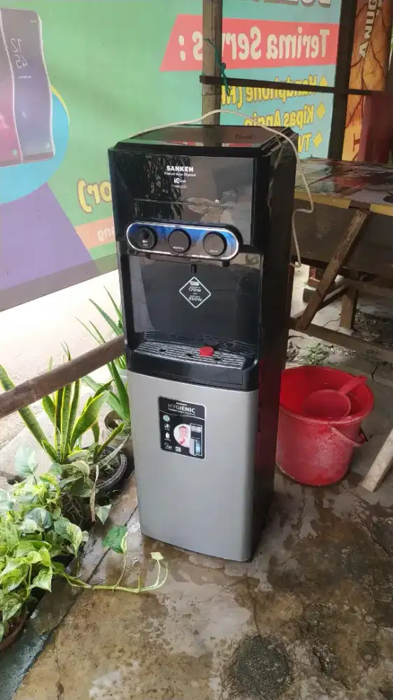 Dispenser SANKEN galon bawah