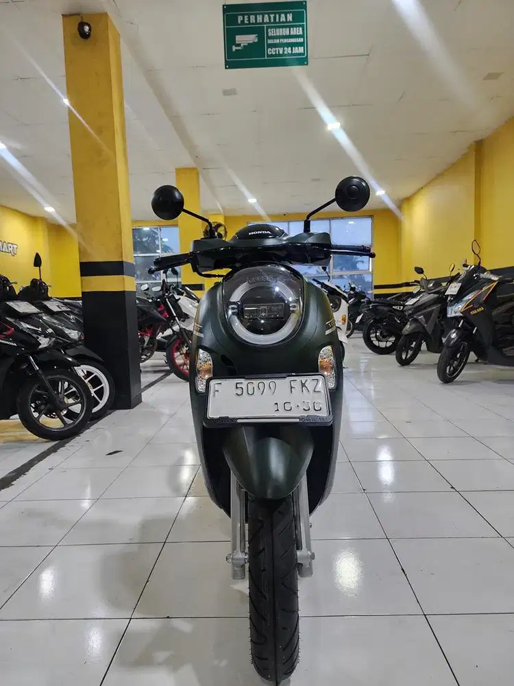HONDA SCOOPY PRESTIGE 2025 km low