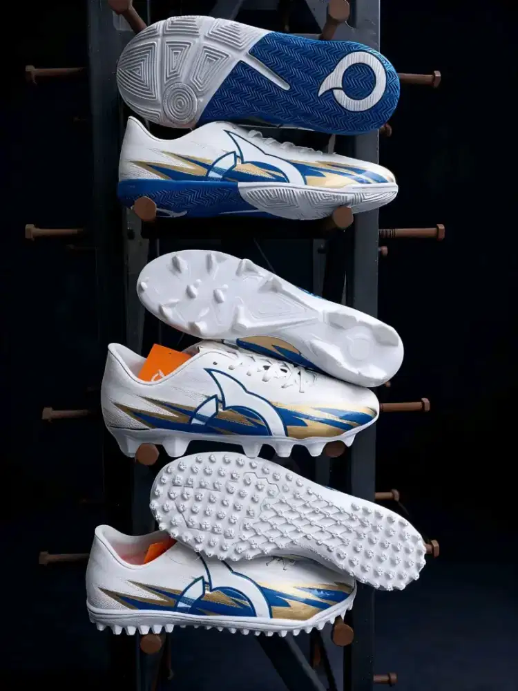 Sepatu bola dan futsal ORI Ortuseight SPARK TF, fg, in