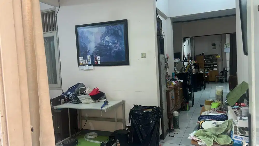 Taman Permata Buana Rumah 1,5 lantai