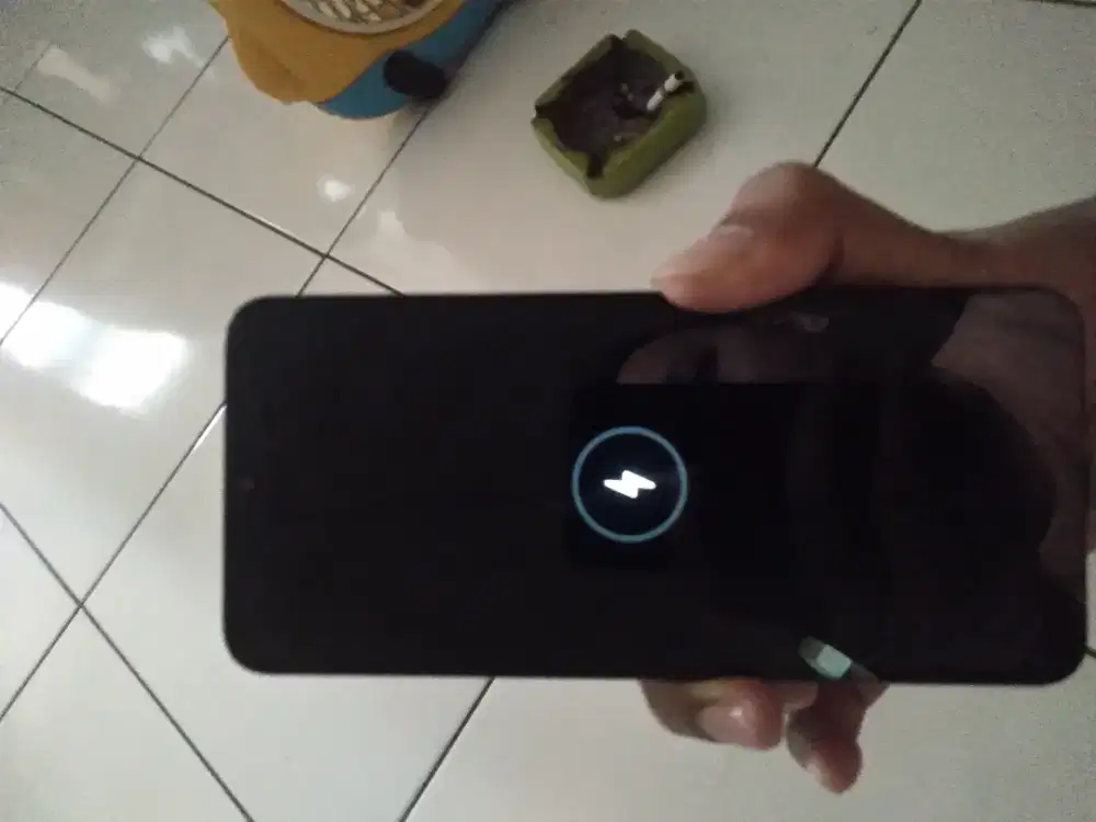 Realme c35 4+4/64gb minus