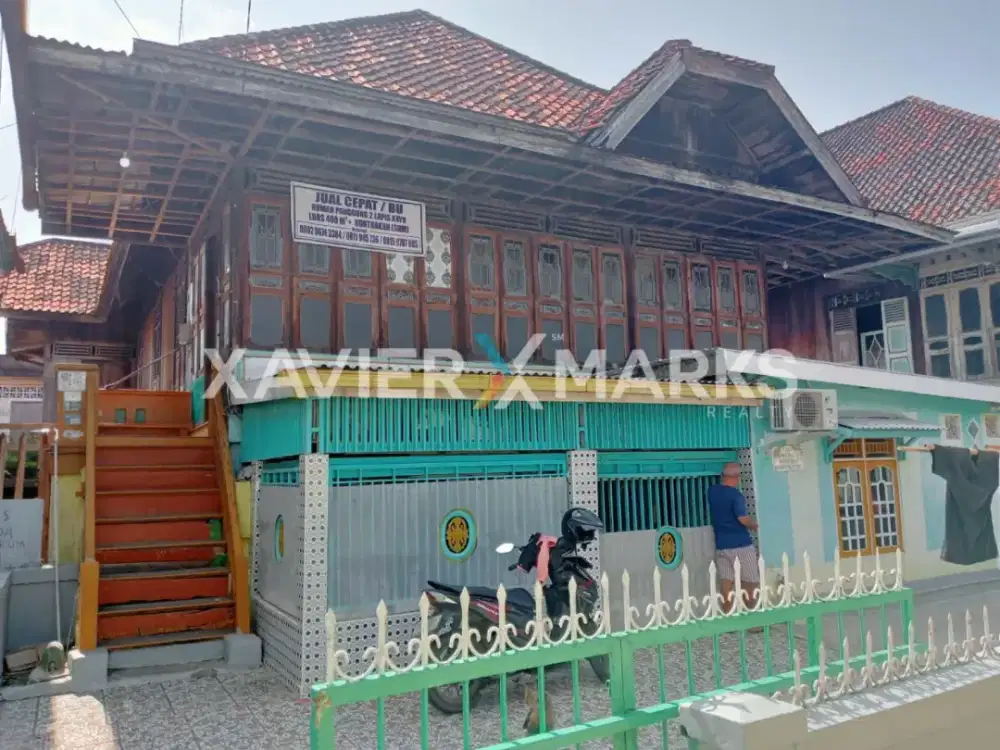 Dijual Rumah Bonus Kontrakan 10 Pintu