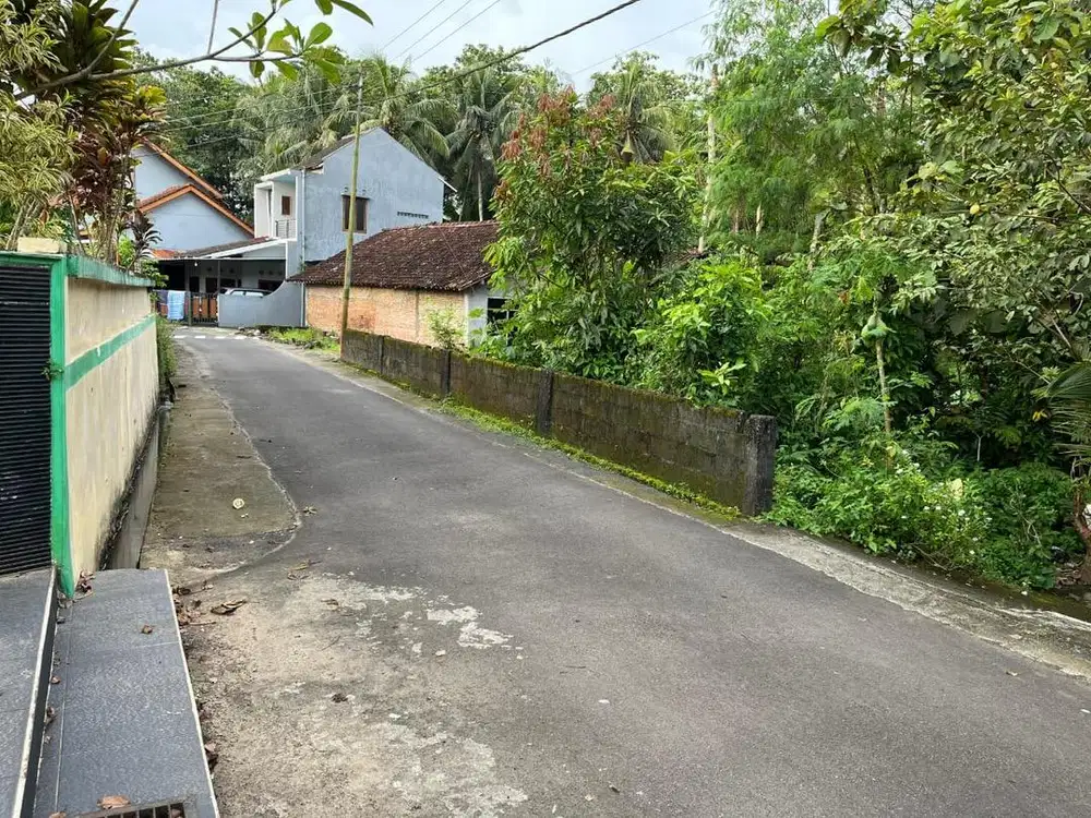 TANAH DI JUAL DEKAT POLDA GODEAN