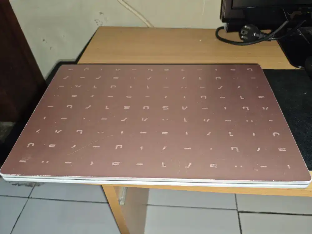 Laptop asus E420M