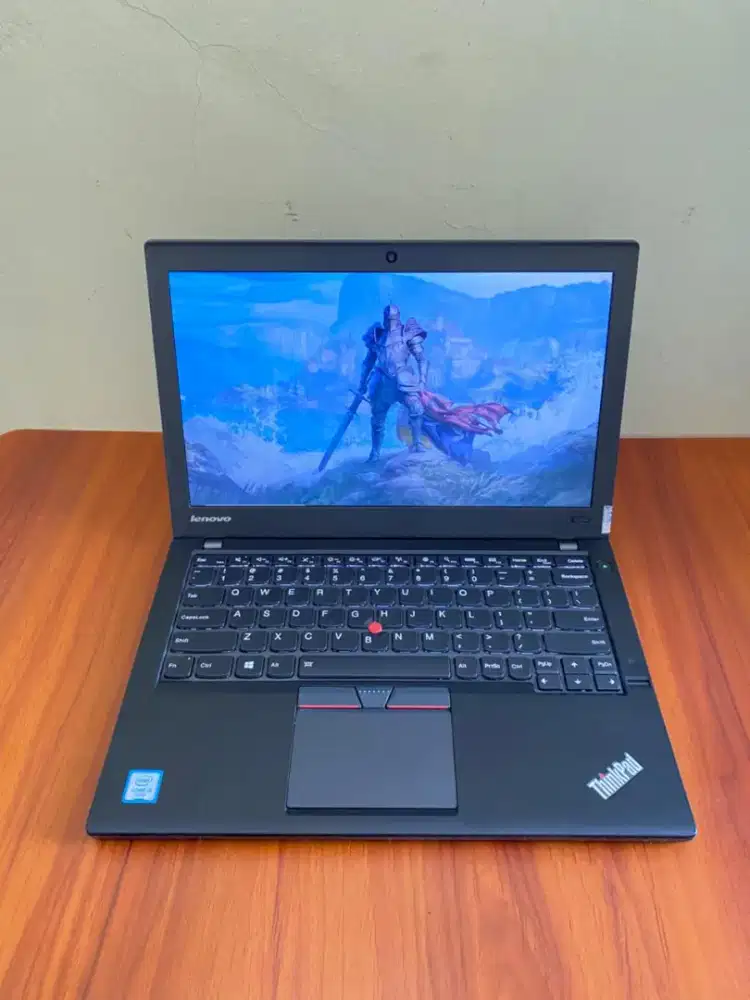 Lenovo ThinkPad X260 i5 Gen 6 RAM 8GB SSD 256GB Fingerprint Backlit