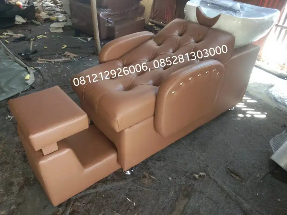 menyedikan kursi keramas salon