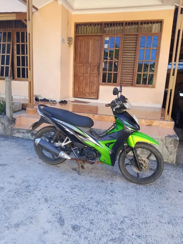 Honda Revo  cw mulus