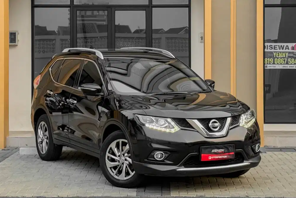 Nissan Xtrail 2.5 T32 X-Trail AT Matic 2016 Hitam.