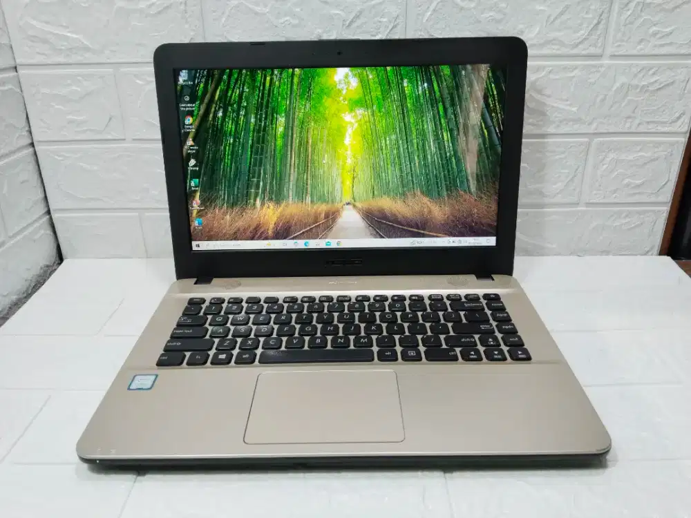 Laptop Asus X441U Core i3 Ram 4 GB Hardisk 1TB Siap Pakai
