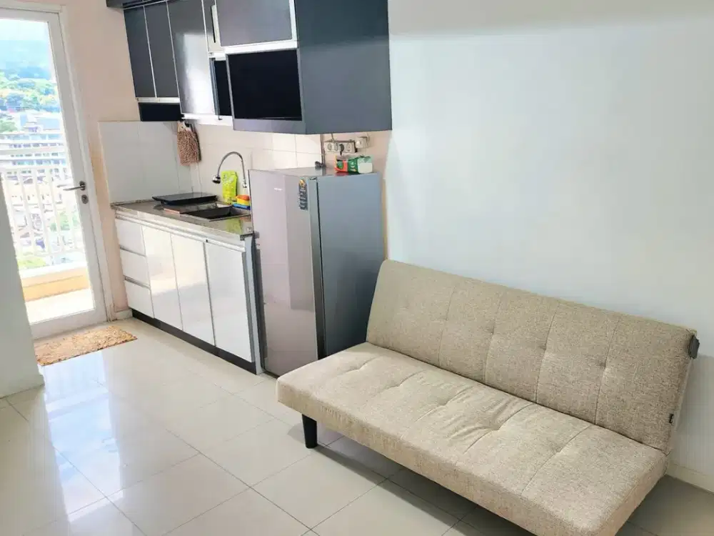 DIJUAL APARTEMEN 2BR PARAHYANGAN RESIDENCE SIAP HUNI FURNISH