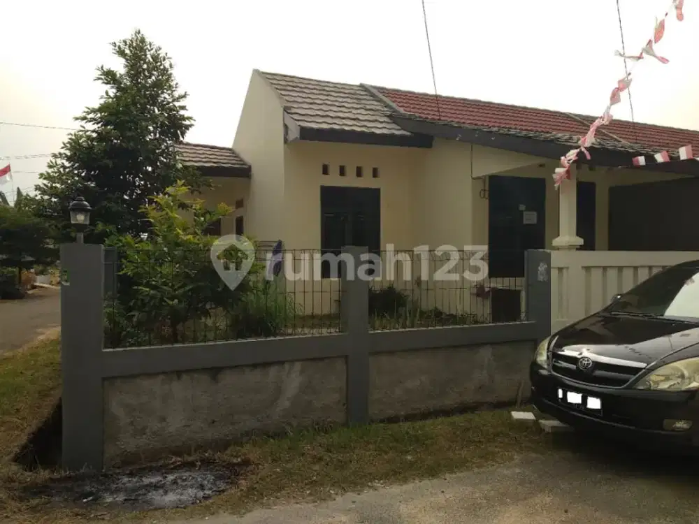 Rumah Harga Menarik di Telaga Kahuripan