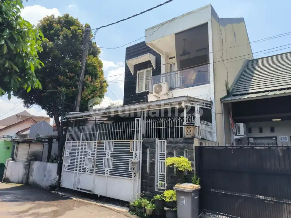 Dijual Rumah Dekat Pintu Tol