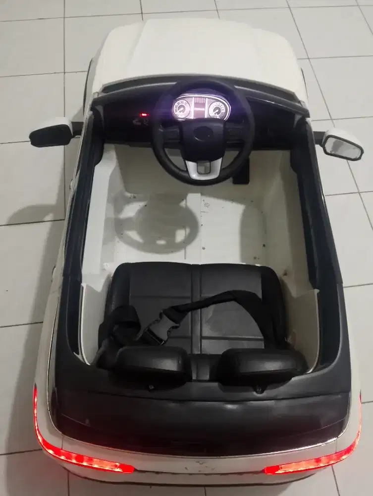 Jual mainan mobil cas aki anak PMB