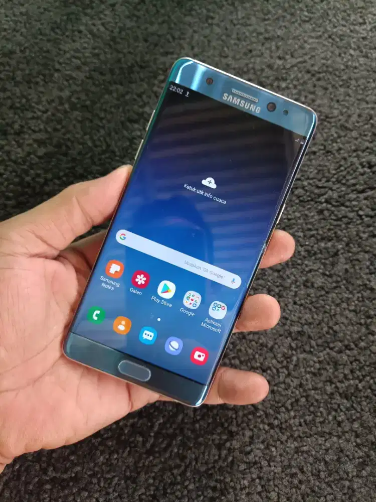 Samsung Note FE 4/64 layar lengkung kamera jernih bgt minus dikiitt
