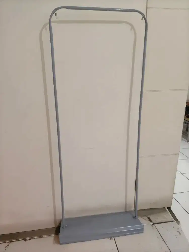 Frame outdoor spanduk