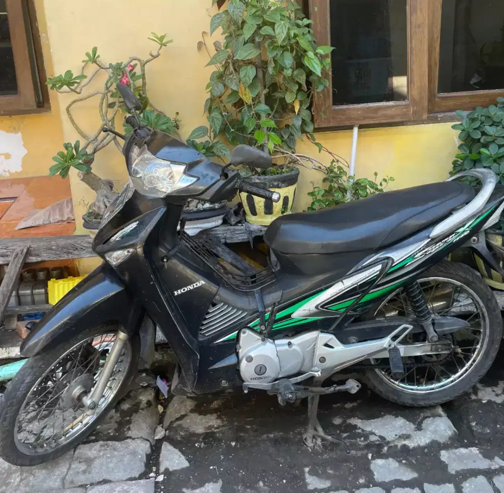 HONDA SUPRA X 125 TAHUN 2007 NEGO TIPIS